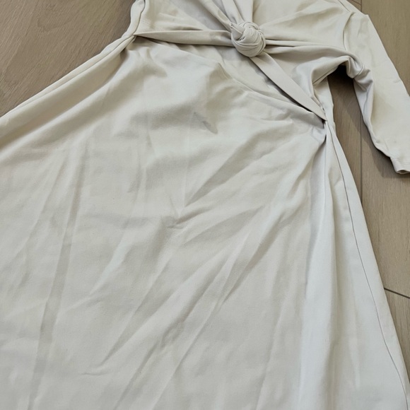 NWT Susana Monaco Knot Front Mini Dress in Toasted Almond Cream Women’s Small - Picture 3 of 8